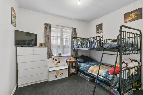 Photo of property in 52 Frederick Street, Wainuiomata, Lower Hutt, 5014