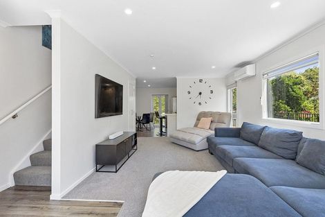 Photo of property in 6/1 Murphy Place, Titahi Bay, Porirua, 5022