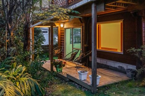 Photo of property in 24 Kaurilands Road, Titirangi, Auckland, 0604