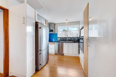 Photo of property in 7 Lipton Grove, Opaheke, Papakura, 2113