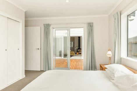 Photo of property in 9 Russell Street, Westport, 7825