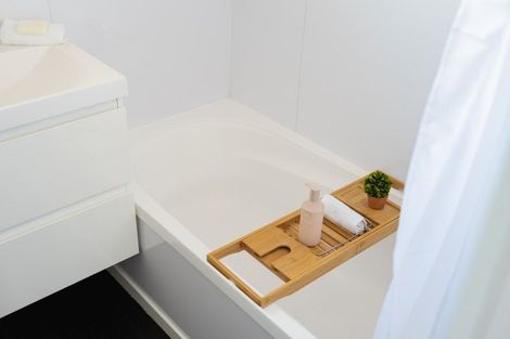 Photo of property in 29 Glendevon Place, Vauxhall, Dunedin, 9013