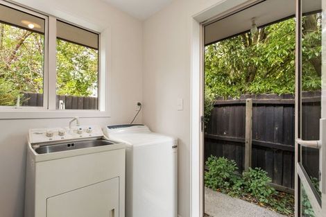 Photo of property in 2/66 Hounslow Street, Ilam, Christchurch, 8041