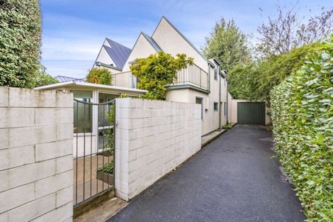 Photo of property in 122 Office Road, Merivale, Christchurch, 8014
