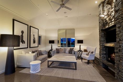 Photo of property in 11 Carlin Creek Drive, Drift Bay, Queenstown, 9371