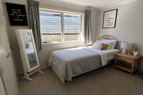 Photo of property in 70 Landing Drive, Pyes Pa, Tauranga, 3112