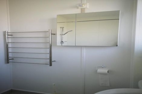 Photo of property in 35-37 Goldsmith Crescent, Levin, 5510