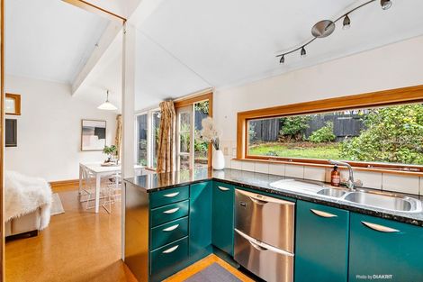 Photo of property in 12 Finlay Terrace, Mount Cook, Wellington, 6021