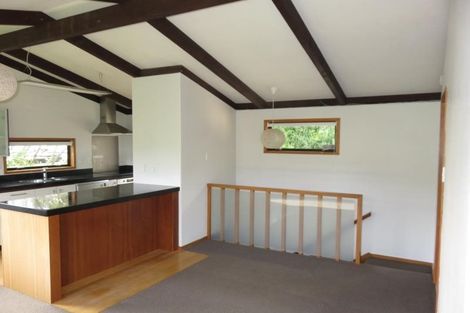 Photo of property in 76 Ranui Crescent, Khandallah, Wellington, 6035