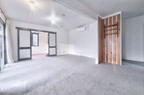 Photo of property in 75 Forest Hill Road, Henderson, Auckland, 0612