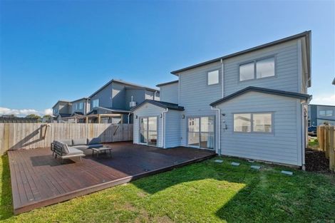 Photo of property in 25 Bukem Place, Favona, Auckland, 2024