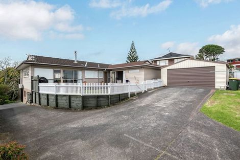 Photo of property in 41 Marriott Road, Pakuranga, Auckland, 2010