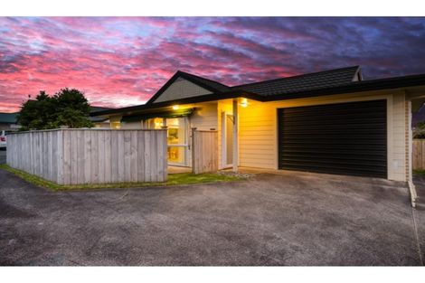 Photo of property in 291 Hobsonville Road, Hobsonville, Auckland, 0618