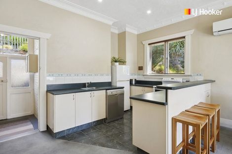 Photo of property in 17 Hawthorn Avenue, Mornington, Dunedin, 9011