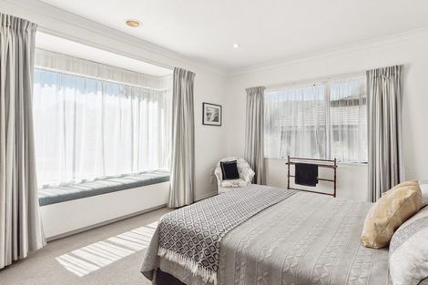 Photo of property in 4 Maple Lane, Waikanae, 5036