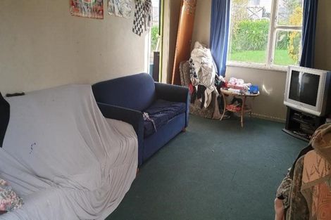 Photo of property in 15 Suther Street, Waverley, 4510