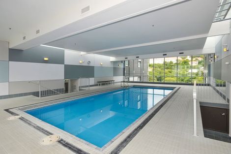 Photo of property in Montreaux Apartments, 2a/164 The Terrace, Wellington Central, Wellington, 6011