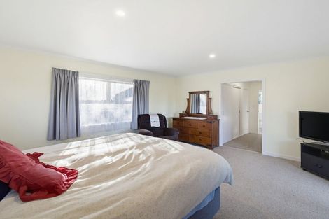Photo of property in 10 Factory Road, Ballance, Pahiatua, 4983