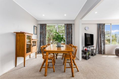 Photo of property in 27 Staithes Drive North, Whitby, Porirua, 5024