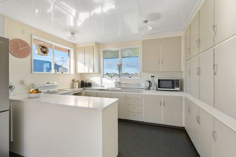 Photo of property in 27 Lynas Street, Outram, 9019