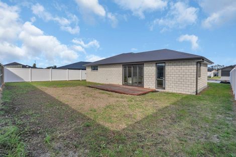 Photo of property in 31 Kapiakauri Road, One Tree Point, 0118