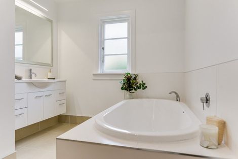 Photo of property in 5 Fow Street, Hamilton Central, Hamilton, 3204