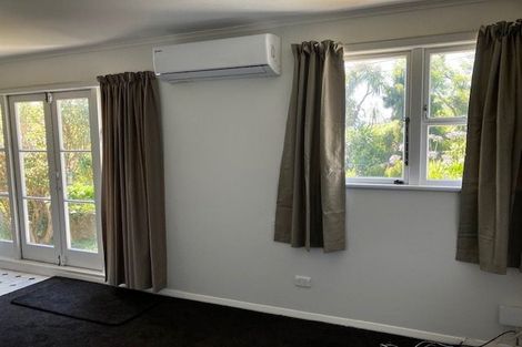 Photo of property in 5c Harrold Street, Highbury, Wellington, 6012