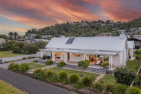 Photo of property in 14 Bay View Terrace, Tairua, 3508
