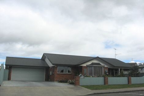 Photo of property in 4 Cubitt Street, Blenheim, 7201