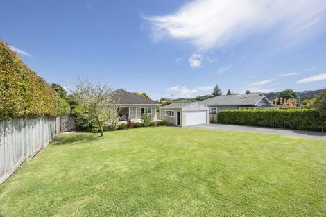 Photo of property in 12 George Street, Riverhead, 0820