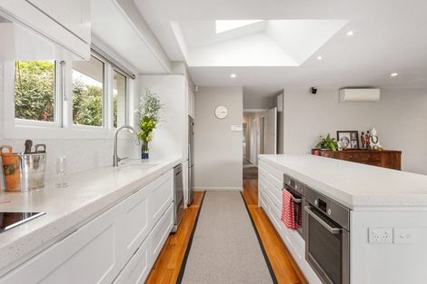 Photo of property in 70 Grahams Road, Burnside, Christchurch, 8041