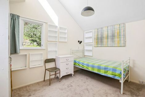 Photo of property in 20 Tremewan Street, Tawa, Wellington, 5028