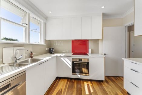 Photo of property in 19 Taupiri Crescent, Titahi Bay, Porirua, 5022