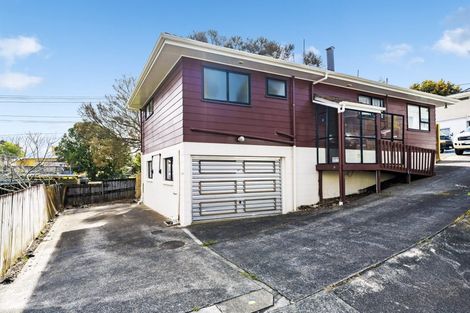 Photo of property in 1/19a Ribblesdale Road, Henderson, Auckland, 0612