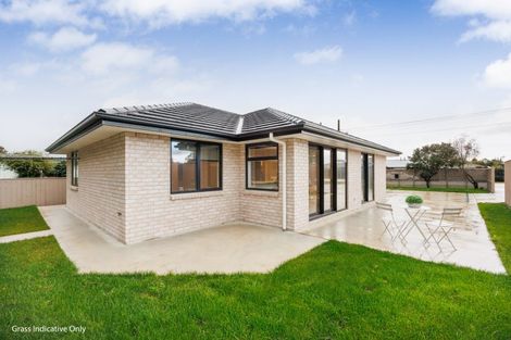 Photo of property in 22 Norfolk Crescent, Otaki Beach, Otaki, 5512