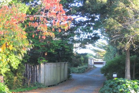 Photo of property in 109 Golf Road, Paraparaumu Beach, Paraparaumu, 5032