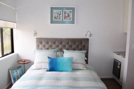 Photo of property in 15 Leeward Drive, Whitianga, 3510