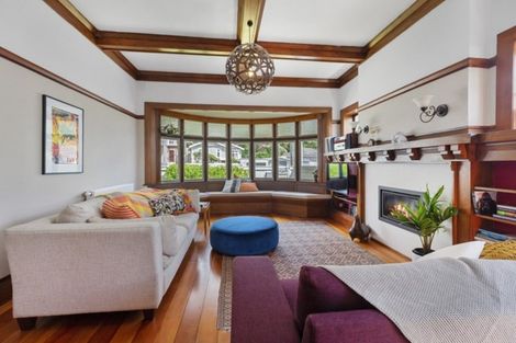 Photo of property in 23 Ferry Street, Seatoun, Wellington, 6022