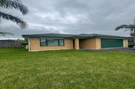 Photo of property in 3 Nephin Place, East Tamaki Heights, Auckland, 2016