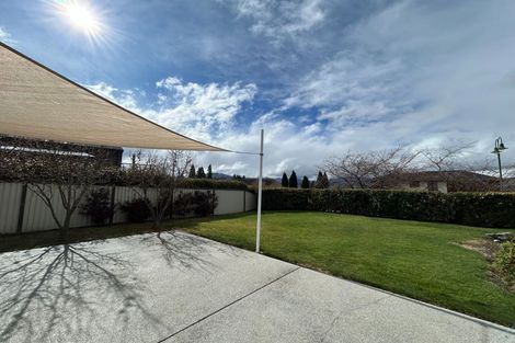 Photo of property in 24 Old Station Avenue, Wanaka, 9305