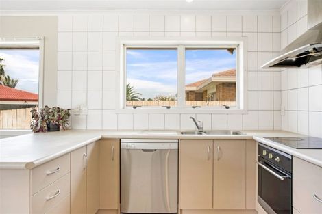 Photo of property in 92c Metcalfe Road, Ranui, Auckland, 0612