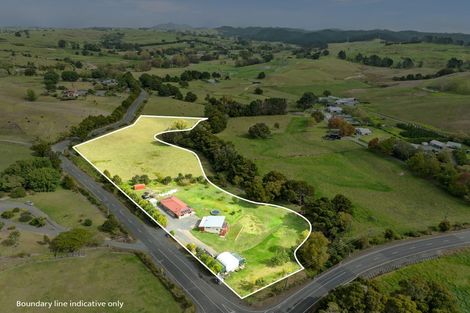 Photo of property in 6 Tavinor Road, Otaika, Whangarei, 0170