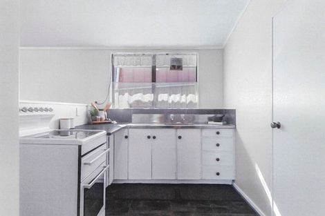 Photo of property in 2 Baycroft Avenue, Parkvale, Tauranga, 3112