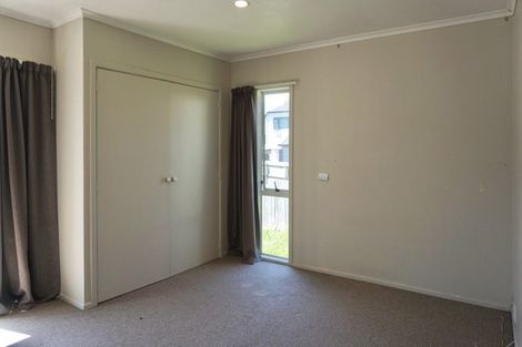 Photo of property in 46 Botany Road, Botany Downs, Auckland, 2010