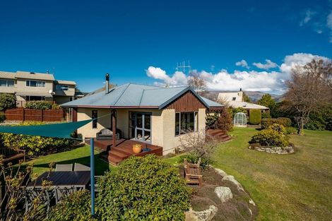 Photo of property in 101 Hunter Crescent, Wanaka, 9305