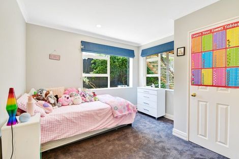 Photo of property in 56 Waldorf Crescent, Orewa, 0931