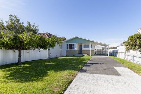 Photo of property in 6a White Street, Taradale, Napier, 4112
