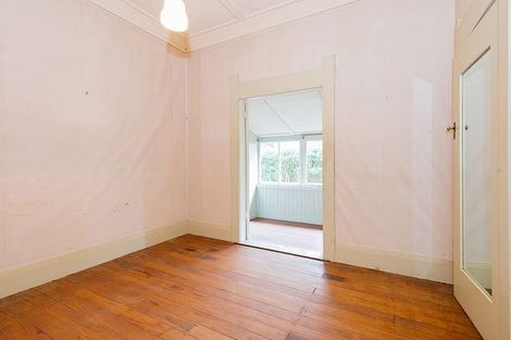 Photo of property in 24 Hinemoa Street, Birkenhead, Auckland, 0626