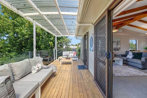 Photo of property in 22 Snells Beach Road, Snells Beach, 0920