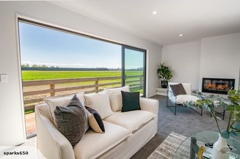 Photo of property in 7 Grey View Grove, Rangiora, 7400